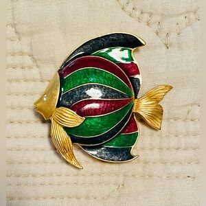 Fish Pin Brooch 🐠
